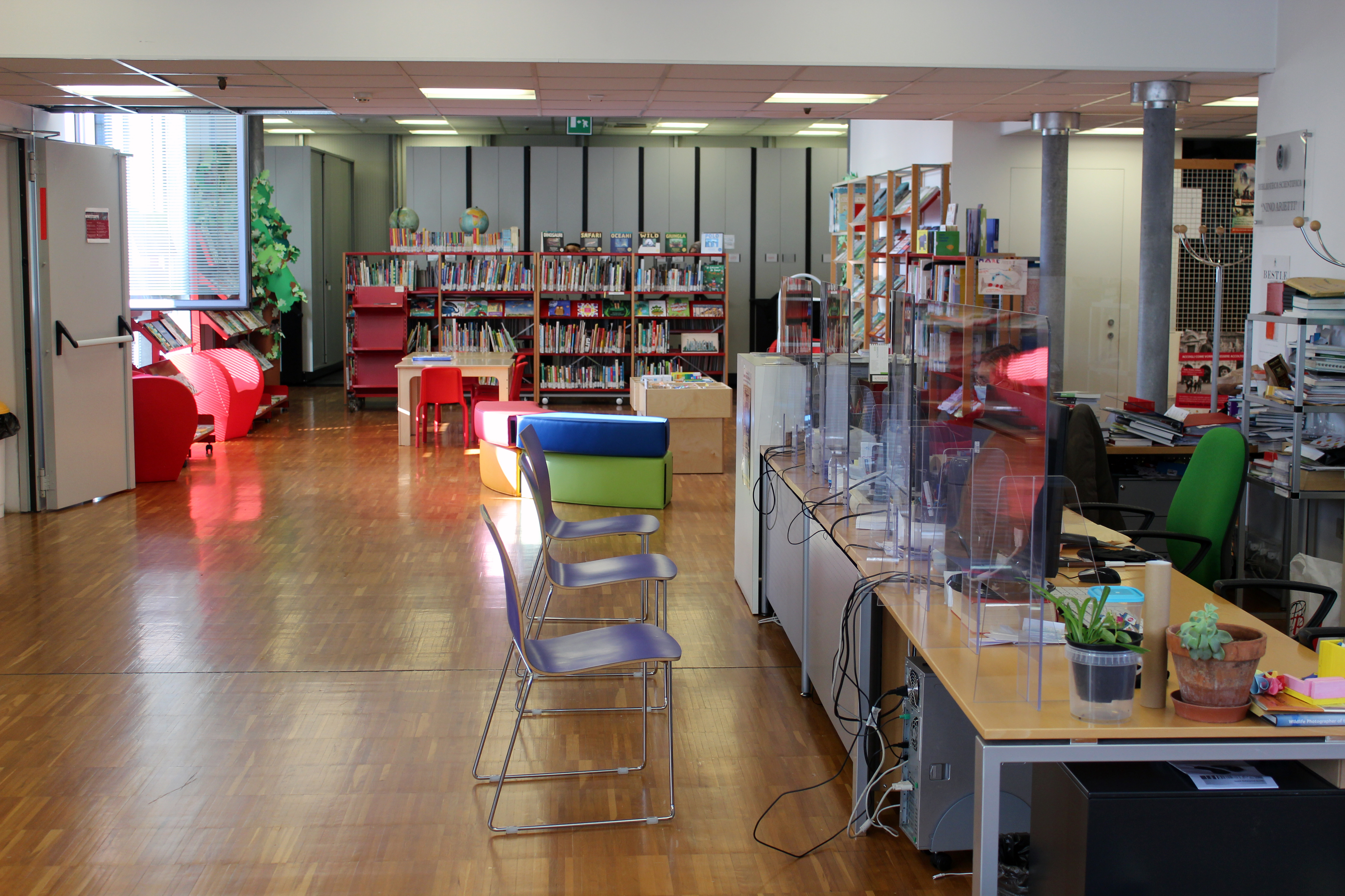 biblioteca