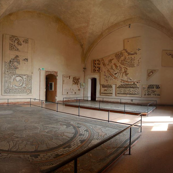 Pavia, Musei Civici | Sezione di scultura romanica e rinascimentale