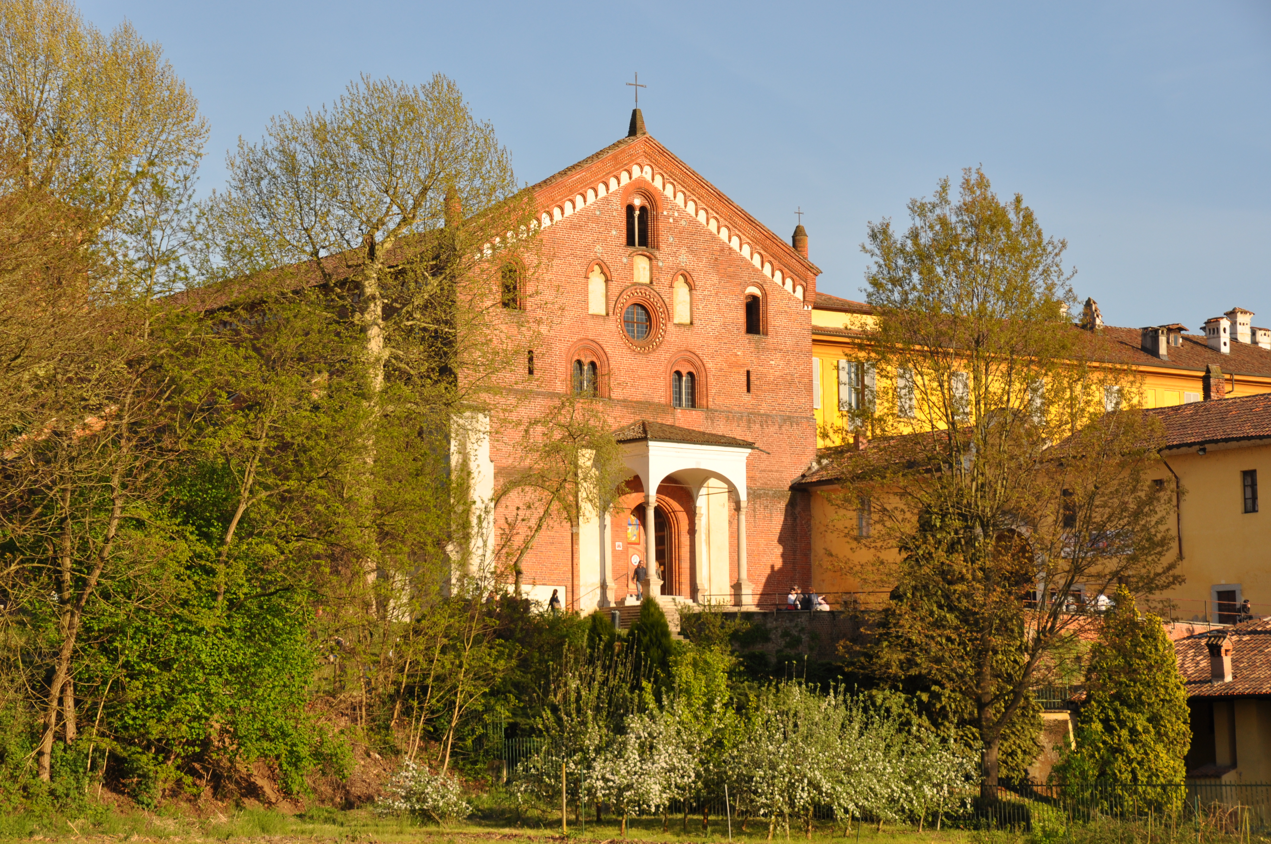 Facciata dell'Abbazia di Morimondo