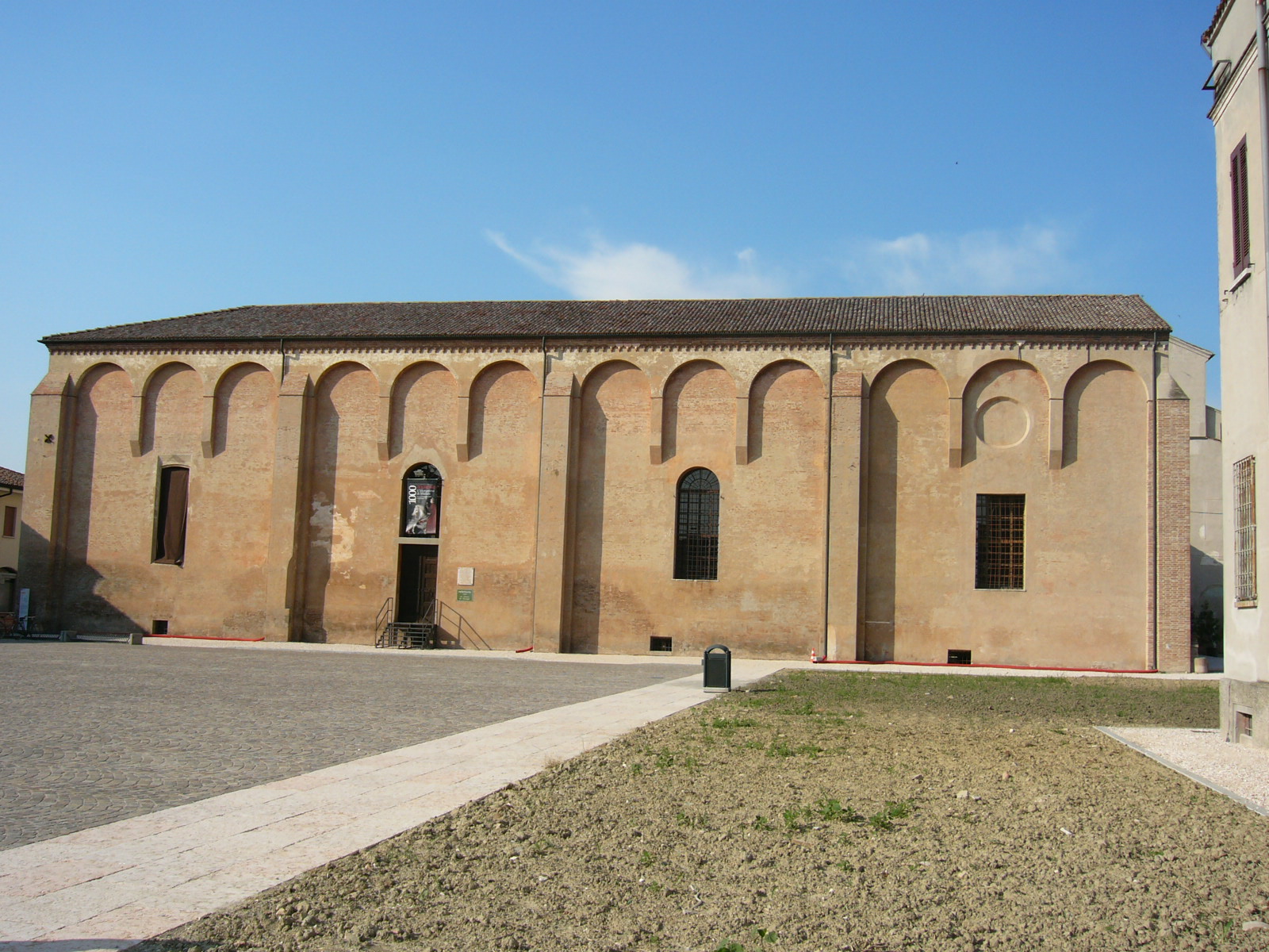 esterno